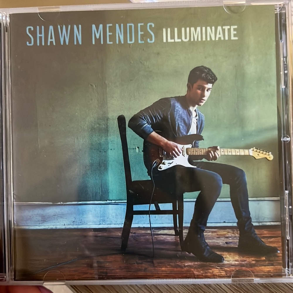 Shawn Mendes Illuminate Album CD